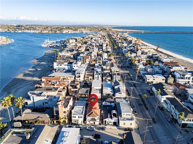 32 56th Place, Long Beach, CA 90803