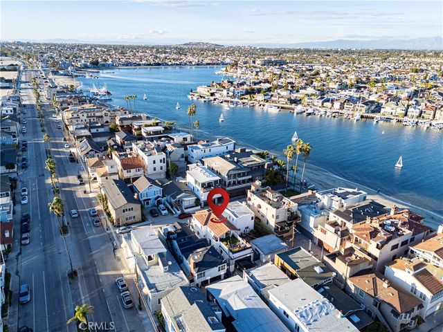 32 56th Place, Long Beach, CA 90803