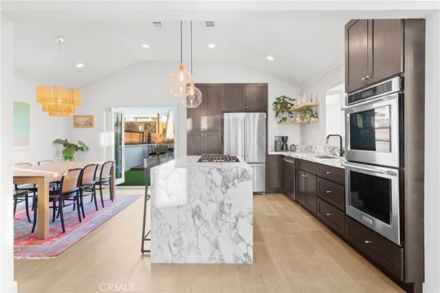 32 56th Place, Long Beach, CA 90803