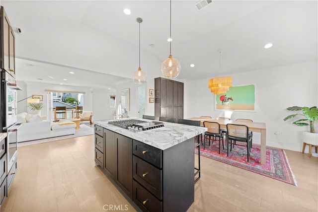 32 56th Place, Long Beach, CA 90803