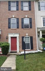 8845 STABLE FOREST PL, Bristow, VA 20136
