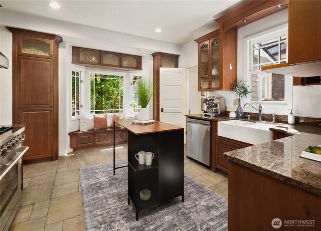 3307 E Pike Street, Seattle, WA 98122
