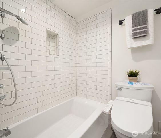 3307 E Pike Street, Seattle, WA 98122