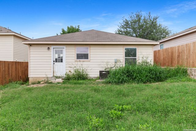 5727 HICKORY CYN, San Antonio, TX 78252