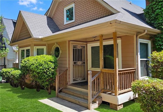 957 Oak Street SW, Atlanta, GA 30310