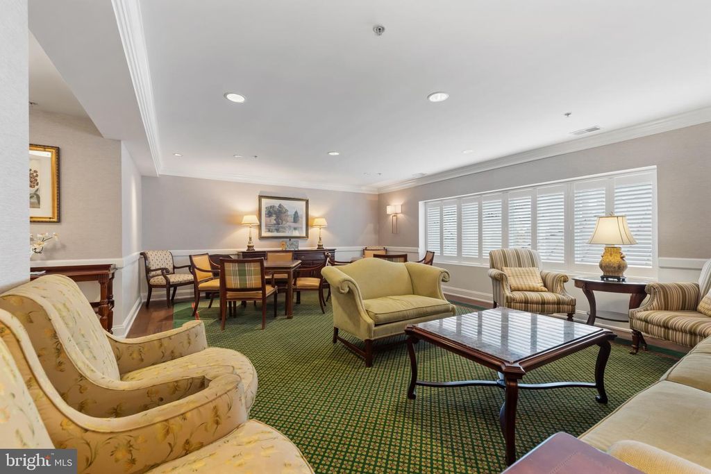 12240 ROUNDWOOD RD #301, Lutherville Timonium, MD 21093