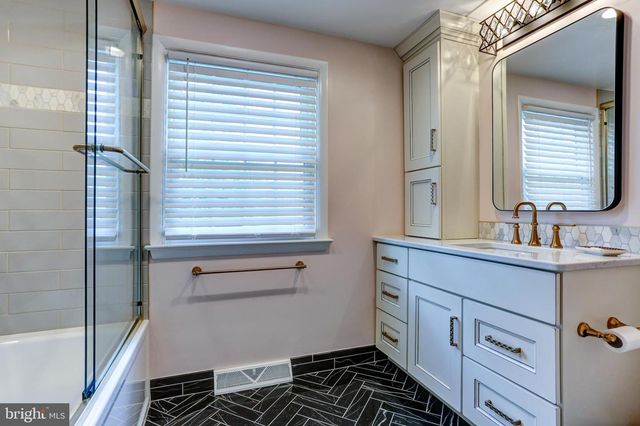 508 GALE RD, Camp Hill, PA 17011