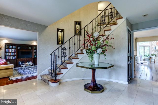 508 GALE RD, Camp Hill, PA 17011