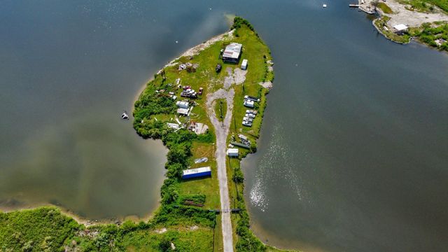 17427 Moreland Drive, Channelview, TX 77530