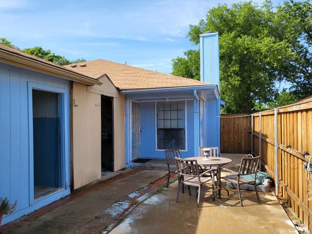 3320 Green Ridge Street, Fort Worth, TX 76133
