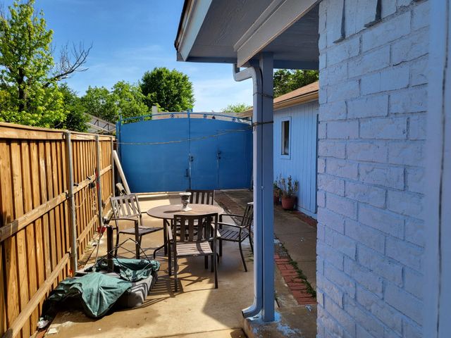 3320 Green Ridge Street, Fort Worth, TX 76133