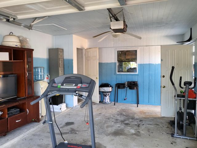 3320 Green Ridge Street, Fort Worth, TX 76133