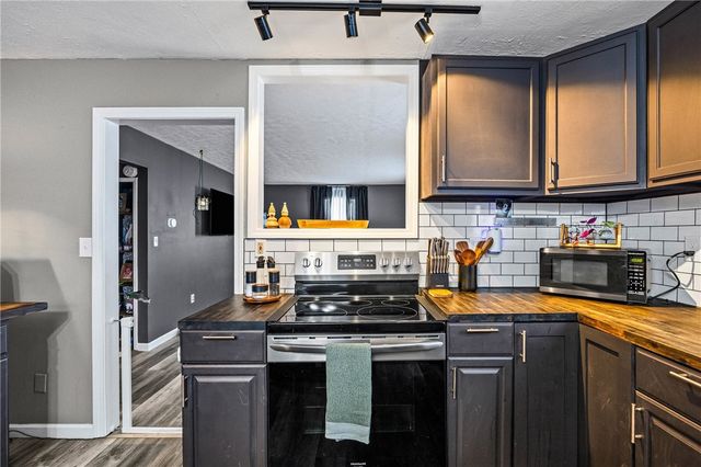 2066 Ridge Road, Ontario, NY 14519