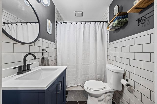 2066 Ridge Road, Ontario, NY 14519