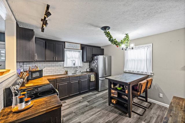 2066 Ridge Road, Ontario, NY 14519