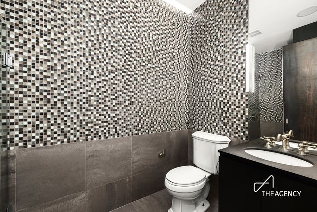 1 Bond St Apt 2D, New York City, NY 10012