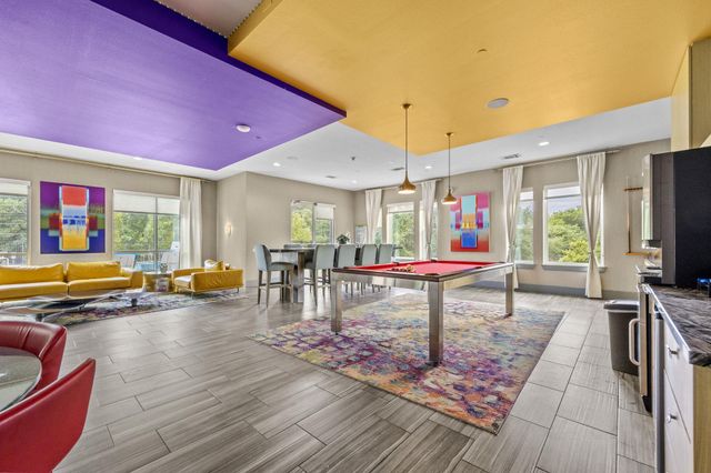 1900 Barton Springs RD 3016, Austin, TX 78704