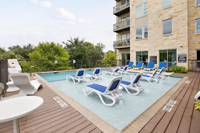 1900 Barton Springs RD 3016, Austin, TX 78704