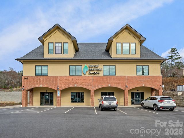208 Charlotte Highway 301, Asheville, NC 28803