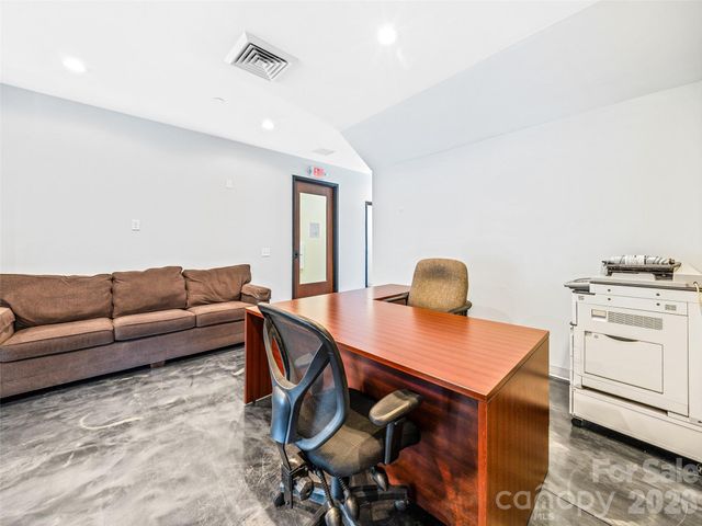 208 Charlotte Highway 301, Asheville, NC 28803