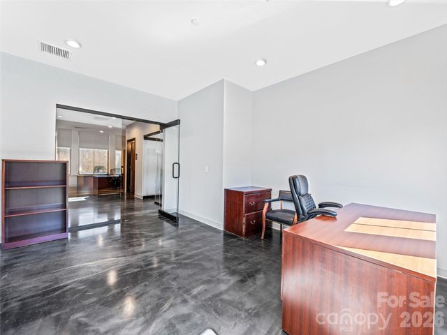 208 Charlotte Highway 301, Asheville, NC 28803