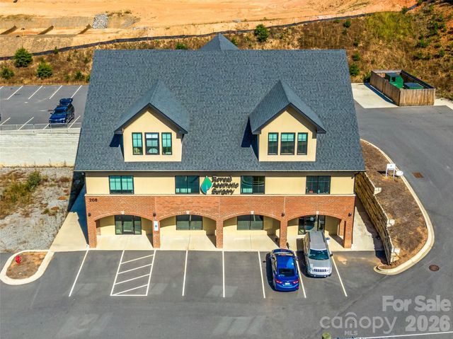 208 Charlotte Highway 301, Asheville, NC 28803