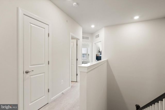 20754 WOOD QUAY DR, Sterling, VA 20166
