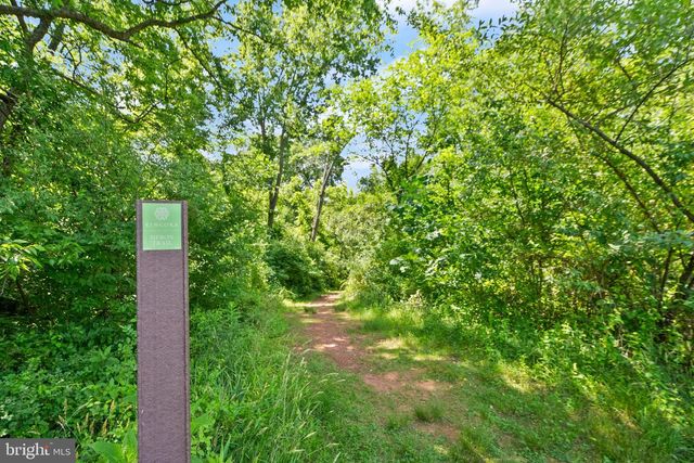 20754 WOOD QUAY DR, Sterling, VA 20166