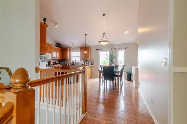 12212 Clubhouse Drive, Kansas City, KS 66109