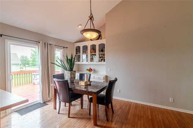 12212 Clubhouse Drive, Kansas City, KS 66109