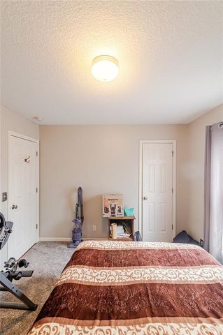 12212 Clubhouse Drive, Kansas City, KS 66109