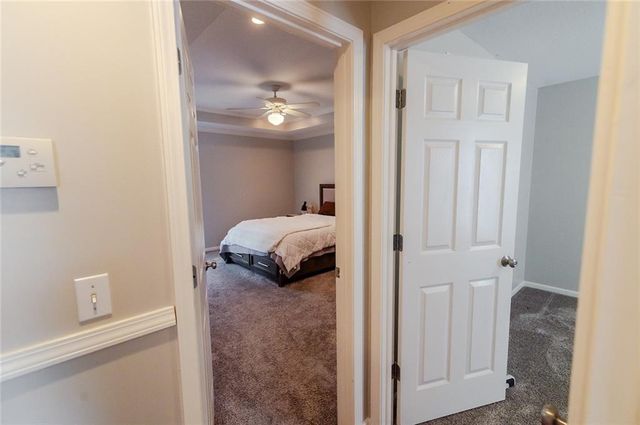 12212 Clubhouse Drive, Kansas City, KS 66109