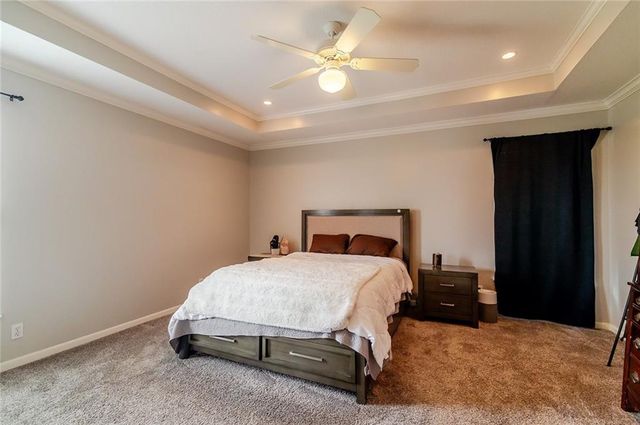 12212 Clubhouse Drive, Kansas City, KS 66109