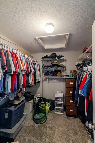 12212 Clubhouse Drive, Kansas City, KS 66109