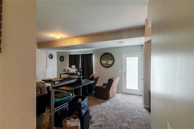 12212 Clubhouse Drive, Kansas City, KS 66109