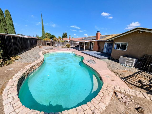 3361 Vanderbilt Ave, Turlock, CA 95382