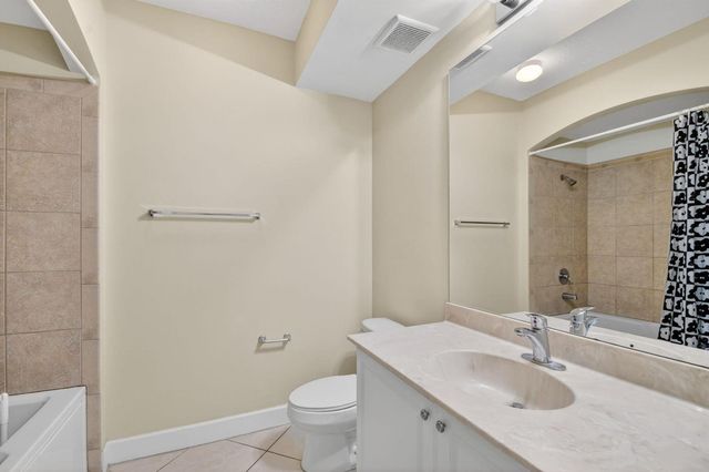 1660 Renaissance Commons Boulevard 2517, Boynton Beach, FL 33426