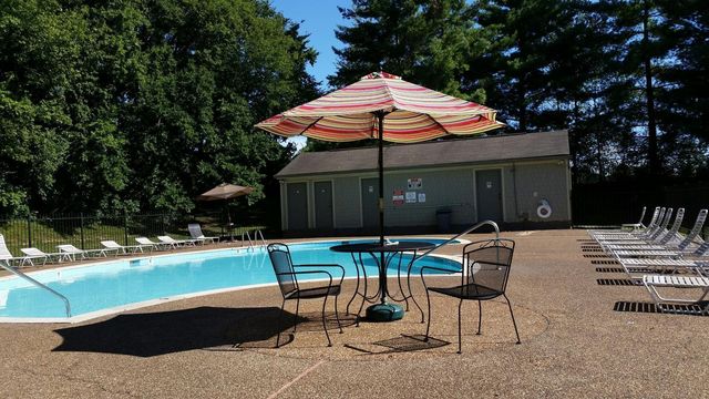 623 Barlin Dr, Nashville, TN 37221