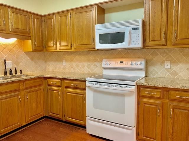 623 Barlin Dr, Nashville, TN 37221