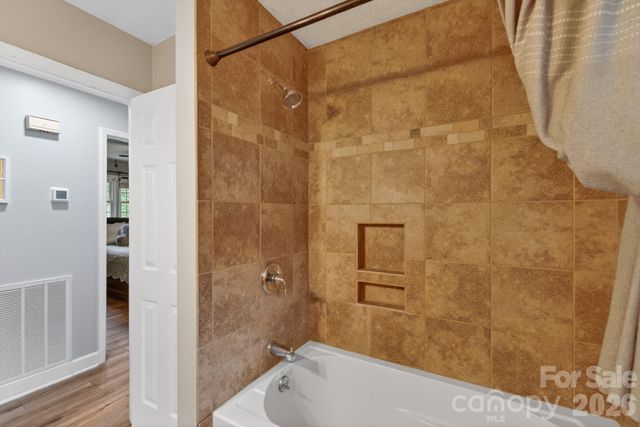 1172 Rainbow Circle, Catawba, SC 29704