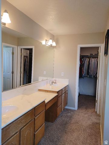 11133 S CRESCENT VISTA LN LN, Sandy, UT 84070
