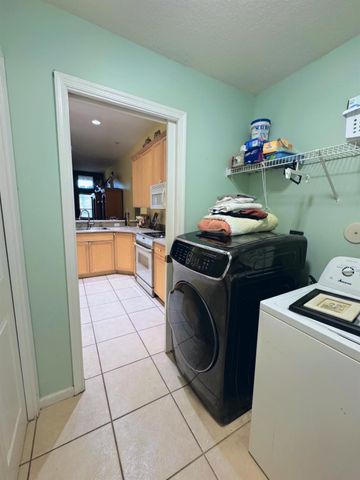 13084 73rd Street N, The Acreage, FL 33412