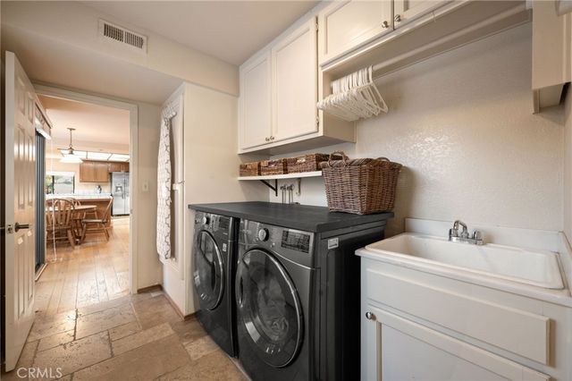 1011 Inspiration Lane, Escondido, CA 92025