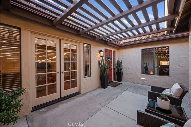 1011 Inspiration Lane, Escondido, CA 92025