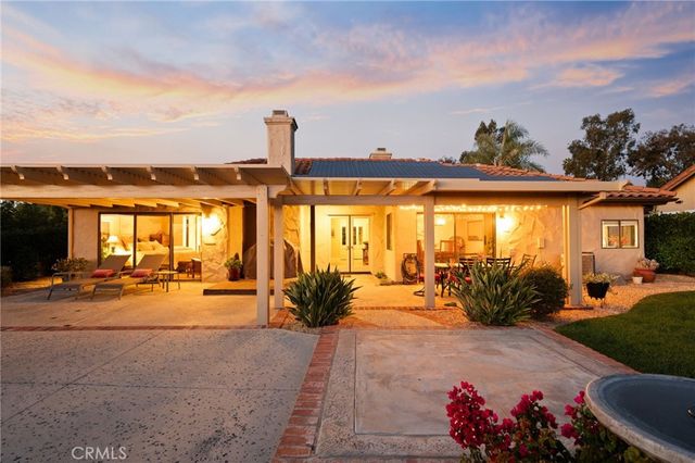 1011 Inspiration Lane, Escondido, CA 92025