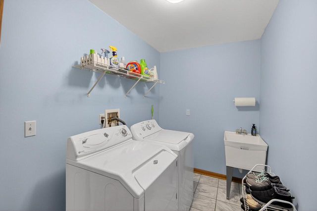 6513 108th AVENUE, Kenosha, WI 53142