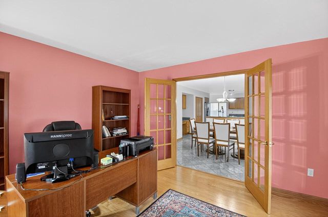 6513 108th AVENUE, Kenosha, WI 53142