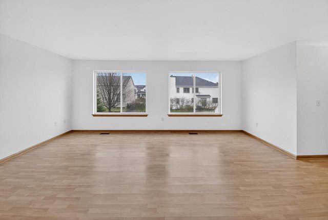 6513 108th AVENUE, Kenosha, WI 53142