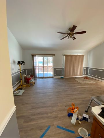 26571 N Il Route 83 Route, Mundelein, IL 60060