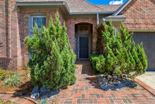 8169 LONGNEEDLE Place, Montgomery, AL 36117